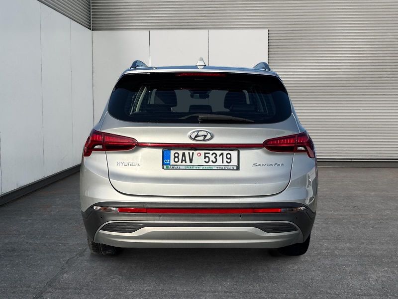Hyundai Santa Fe (2021) COMFORT 2.2CRDi 148kW CZ DPH  - fotka 5 z 11