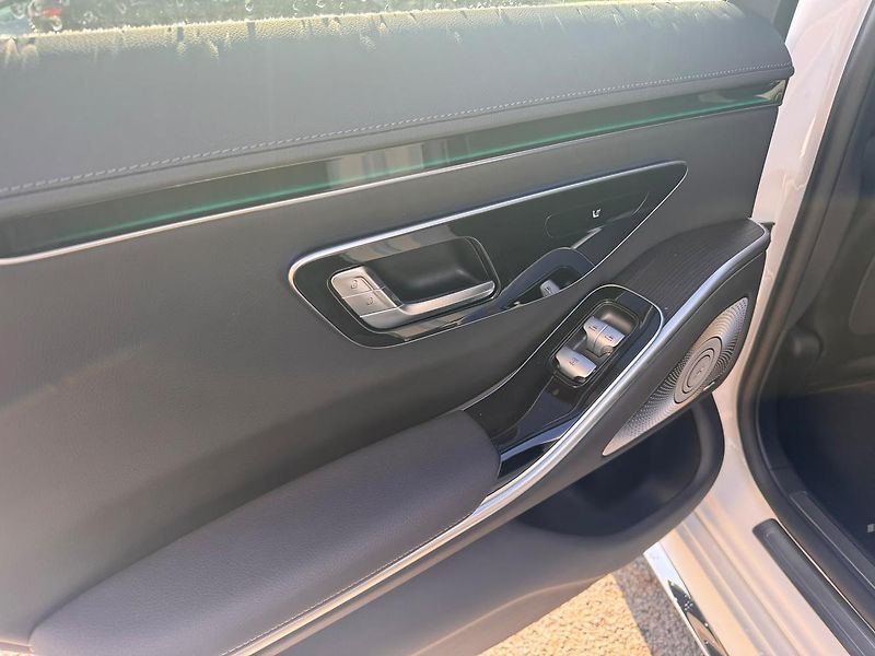 Mercedes-Benz Třídy S (2025) S 350 d 4MATIC - fotka 11 z 23