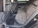 Volkswagen Passat (2017) 2.0TDi, DSG, navi - náhled 10
