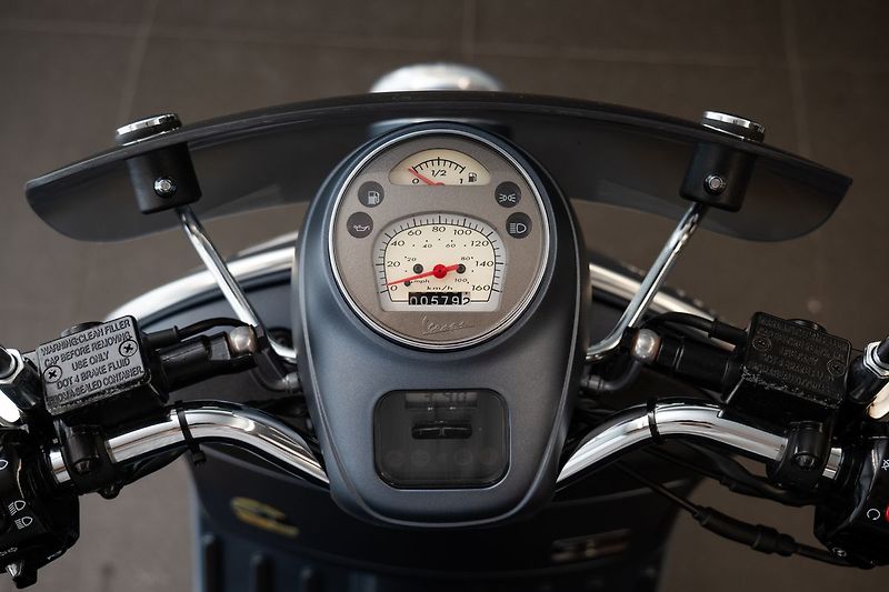 Piaggio Vespa Seigorni GTV 300 - fotka 7 z 11