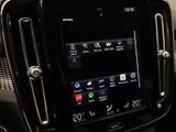Volvo XC40 B4 AWD INSCRIPTION AUT  - náhled 38