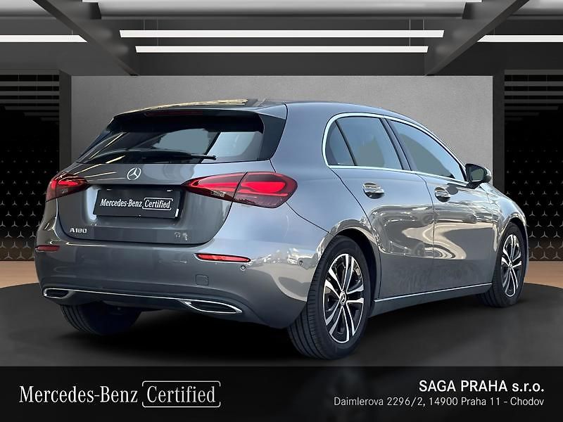 Mercedes-Benz Třídy A A-Třída 180 - fotka 4 z 19