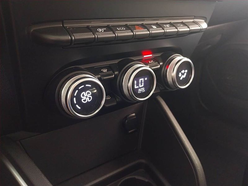 Dacia Duster (2019) 1.6 SCe, LPG, Kůže, Navi - fotka 19 z 21