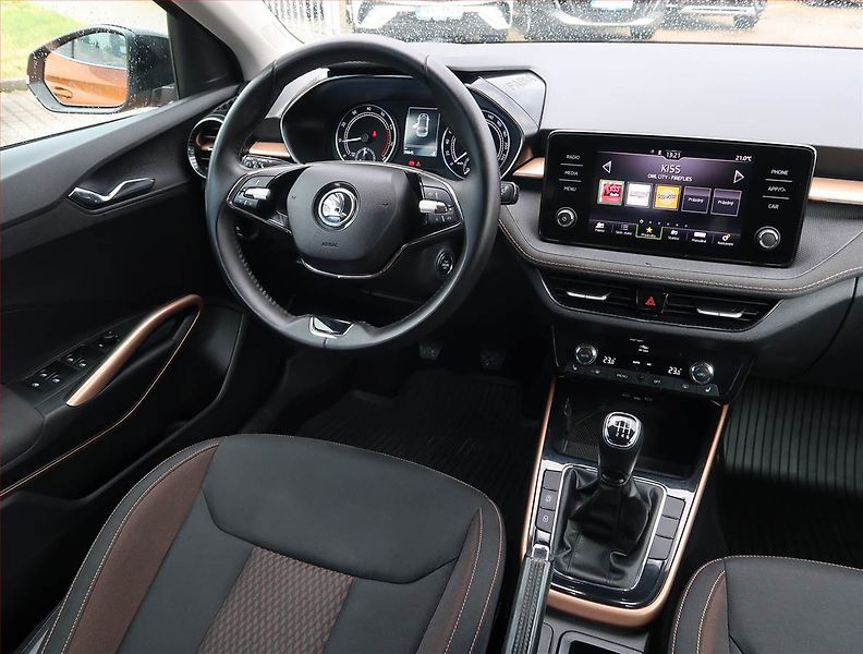 Škoda Fabia (2023) Style 1.0 TSI, Serv.kniha - fotka 7 z 20