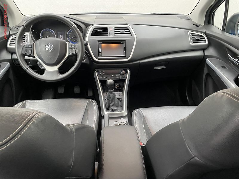 Suzuki S-Cross (2014) 1.6 VVT AllGrip, Premium - fotka 8 z 19