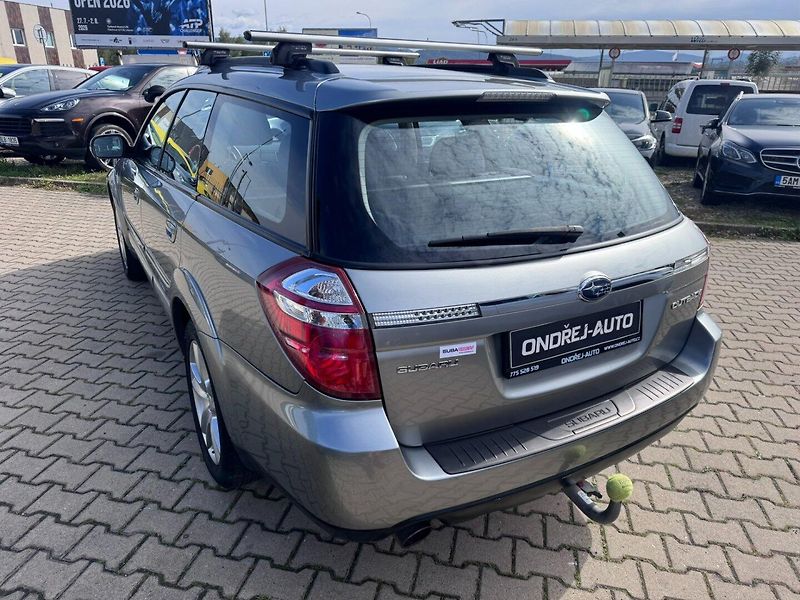 Subaru Outback (2007) AUTOMAT 4X4 2,5i 121 KW TAŽNÉ - fotka 3 z 50