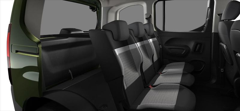 Citroën Berlingo (2026) 1,5 MAX BHDi 130k + ZIMA - fotka 7 z 8
