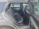 Mercedes-Benz Třídy E 2,9 400d 4Matic 9G-Tronic - náhled 16