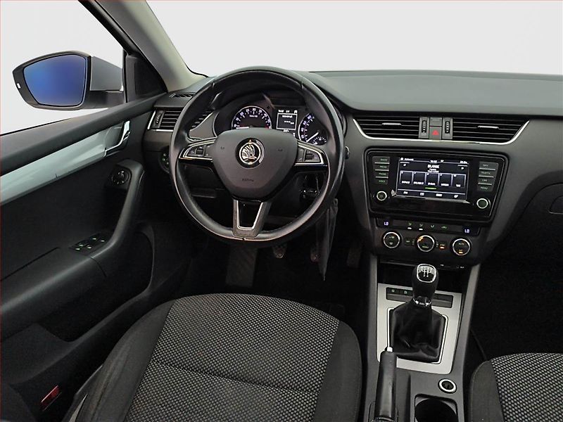 Škoda Octavia (2016) 1.6 TDI, Serv.kniha, Navi - fotka 7 z 15