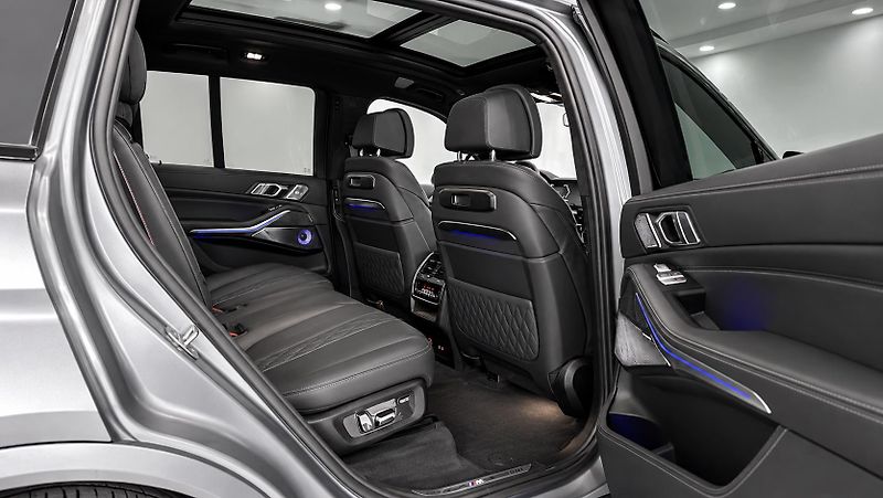BMW X7 (2024) - fotka 9 z 33