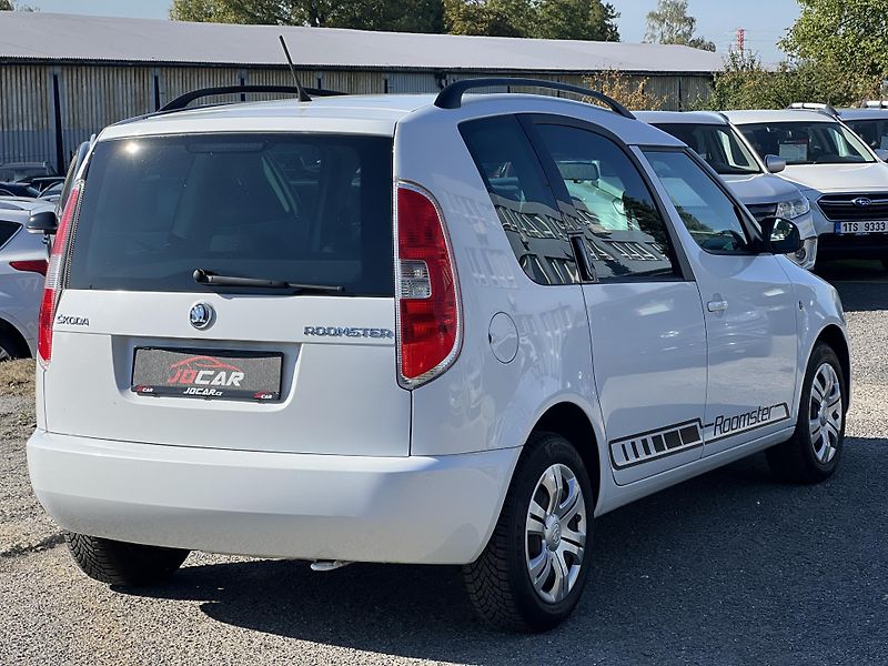 Škoda Roomster 1.2TSi 77kw PANORAMA TEMPOMAT - fotka 7 z 40