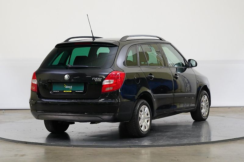 Škoda Fabia - fotka 2 z 27