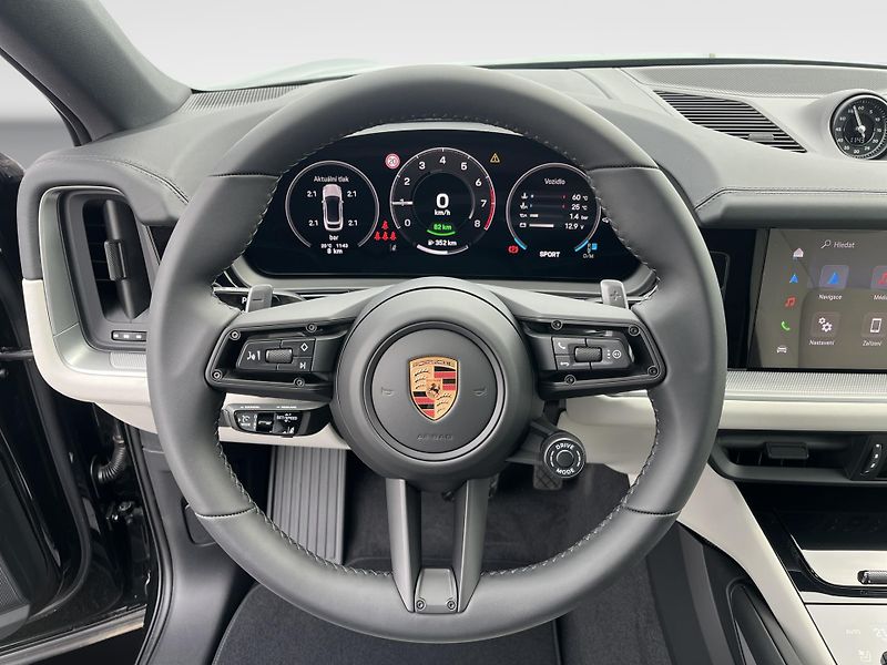 Porsche Cayenne (2025) E-Hybrid Coupe - fotka 17 z 29