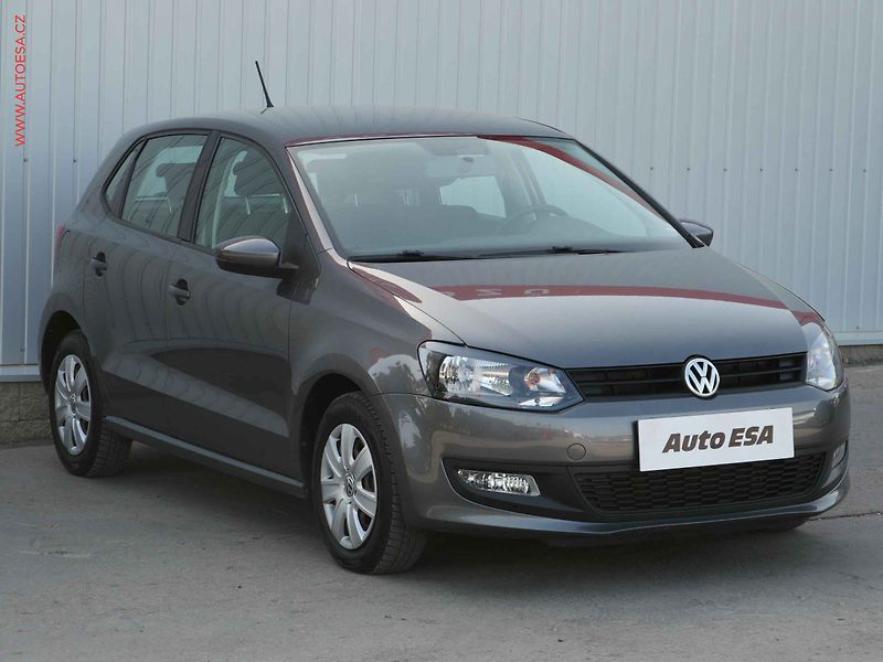 Volkswagen Polo (2010) 1.2i, 2.maj,ČR, Klima - fotografie inzerátu