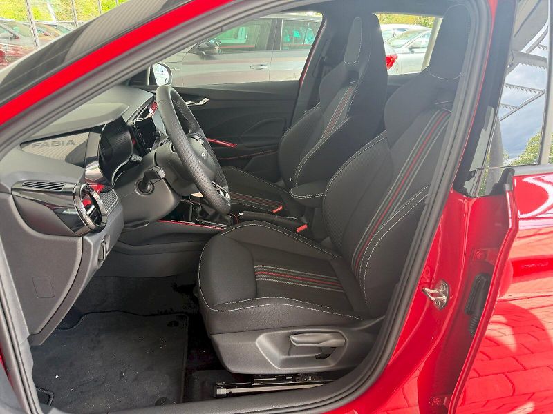 Škoda Fabia (2025) Monte Carlo 1.0 TSI / 85 kW M6 - fotka 6 z 25