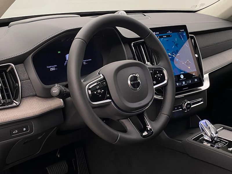 Volvo XC90 (2026) T8 AWD Plug-in BRIGHT ULTRA - fotka 4 z 76