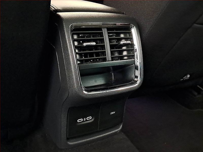 Škoda Octavia (2020) 2.0 TDI, Automat, Navi - fotka 18 z 24