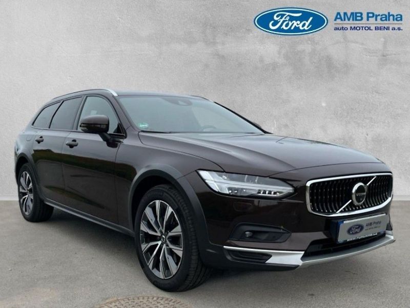 Volvo V90 2,0D,173kW,1MAJ,CZ,AWDSvoboda - fotka 3 z 14