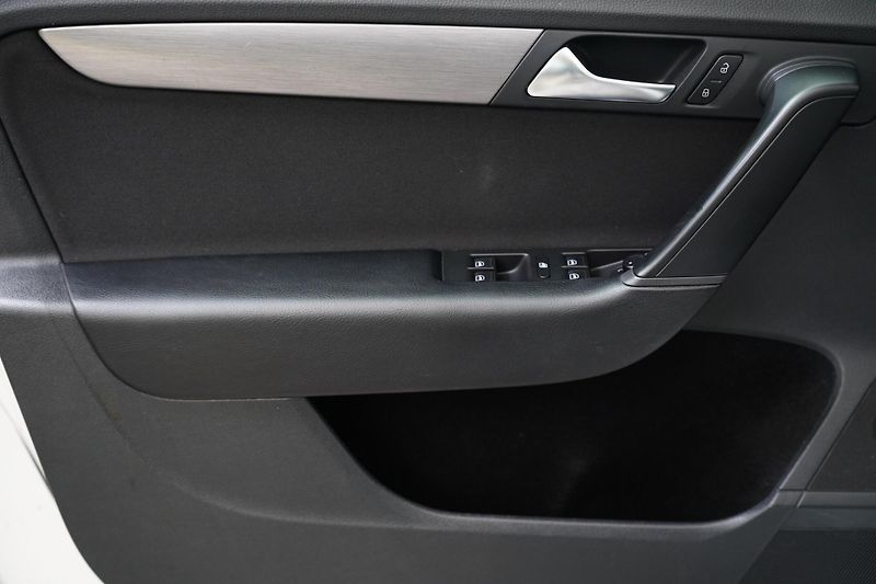 Volkswagen Passat - fotka 12 z 25