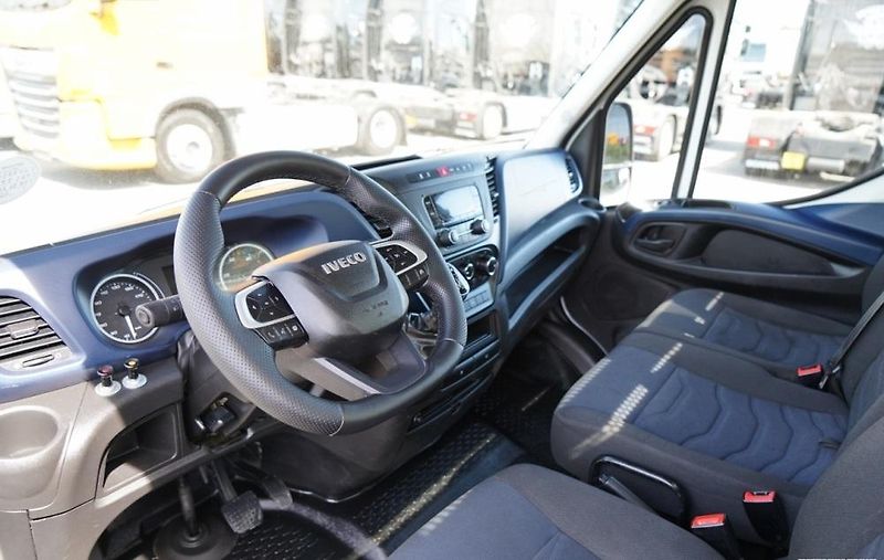 Iveco Daily 35C14HA8 - S3, UZÁVĚRKA, AUTOM - fotka 9 z 12