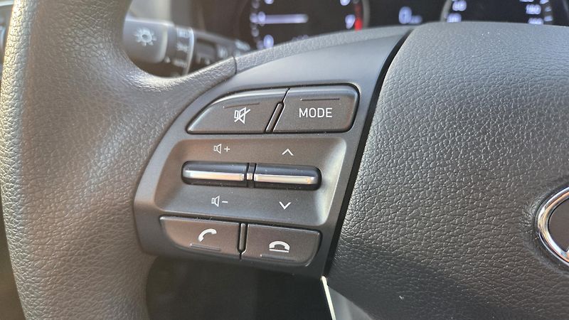 Hyundai i30  1.0TGDI 120 Start Plus CZ DPH - fotka 22 z 26