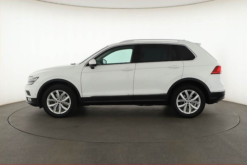 Volkswagen Tiguan (2017) 2.0 TDI - fotka 3 z 20