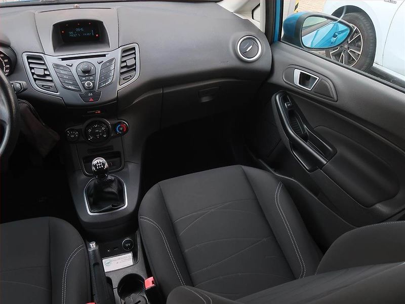 Ford Fiesta (2013) 1.25 - fotka 8 z 16