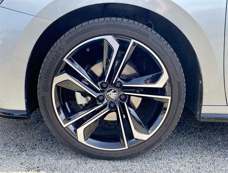 Škoda Fabia (2025) 1.5 TSI DSG Monte Carlo - fotka 29 z 33