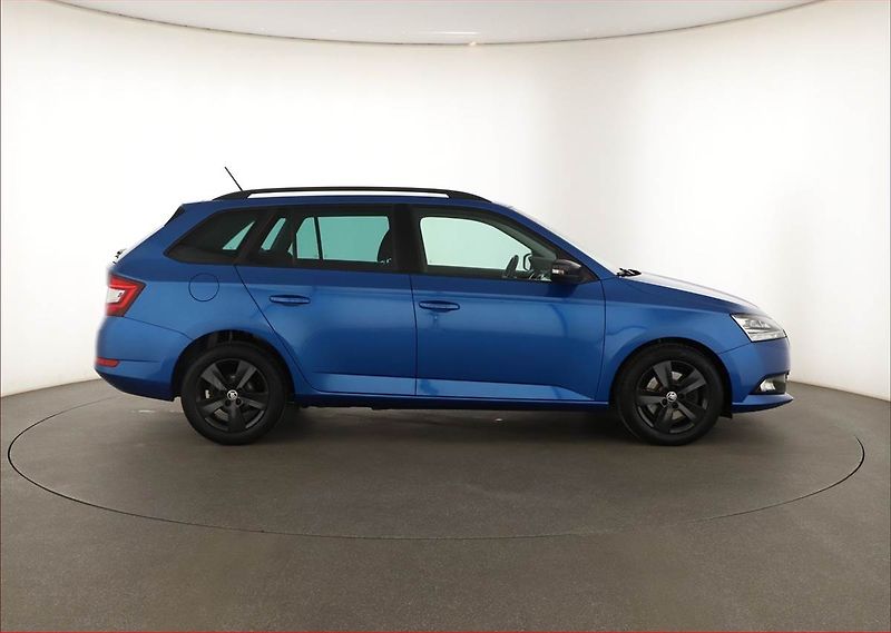 Škoda Fabia (2021) Style Plus 1.0 TSI, Automat - fotka 6 z 15