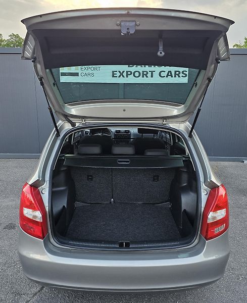 Škoda Fabia 1.2 TSI 63kW,KLIMA,TEMPOMAT - fotka 34 z 50