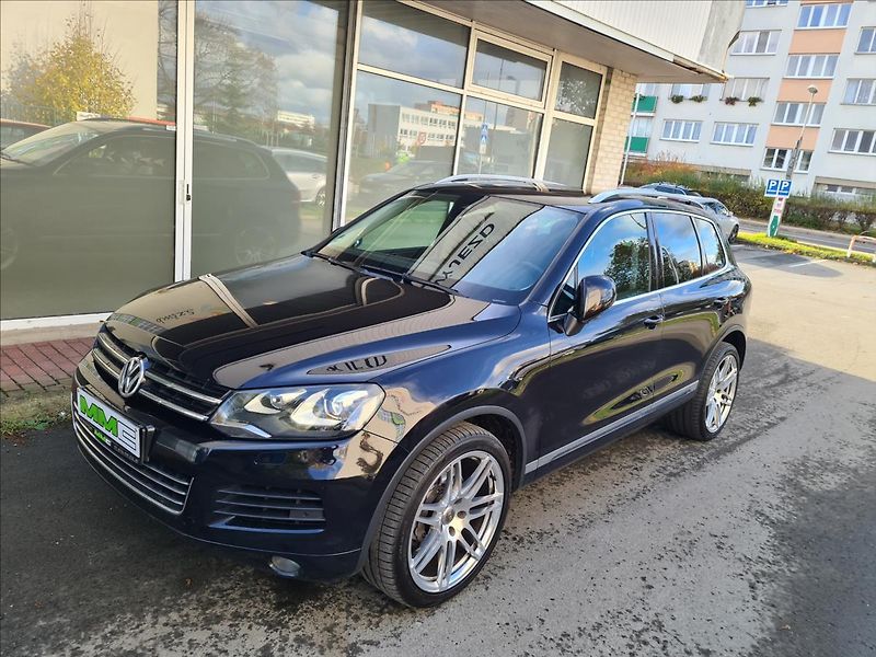 Volkswagen Touareg 4.2TDi*EXCLUSIVE*TAŽNÉ*KAM - fotka 8 z 45