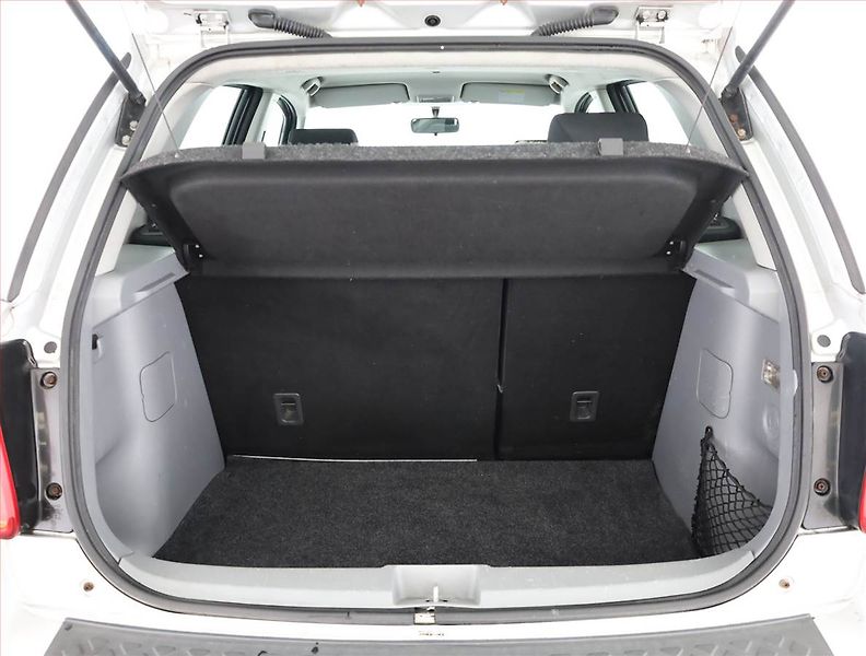 Suzuki SX4 (2007) 1.6 VVT, 4X4, Vyhř. sedaček - fotka 12 z 13