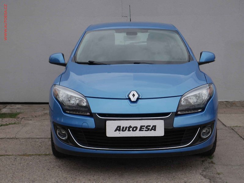 Renault Mégane (2013) 1.2 TCE, ČR, autoAC, temp - fotka 2 z 17