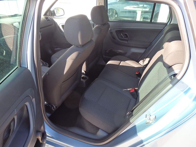 Škoda Fabia 1.2 TSI STYLE DIGI. KLIMA - fotka 8 z 18