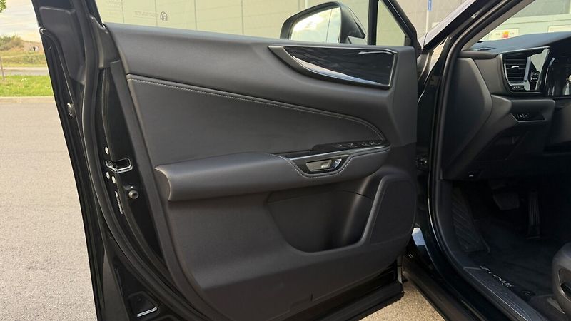 Lexus NX 350h 350H 2,5 HEV EXECUTIVE TOP - fotka 12 z 28