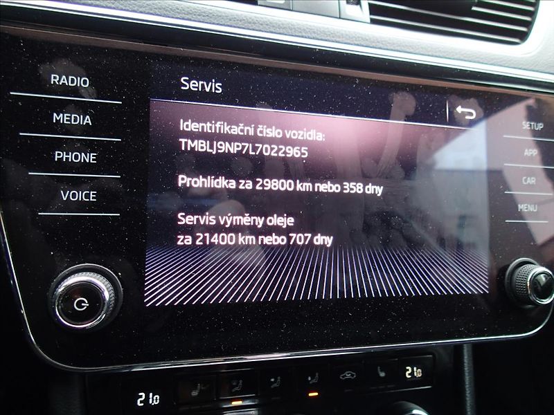 Škoda Superb 2,0 TDi, DSG, 4x4 , Tažné - fotka 21 z 48
