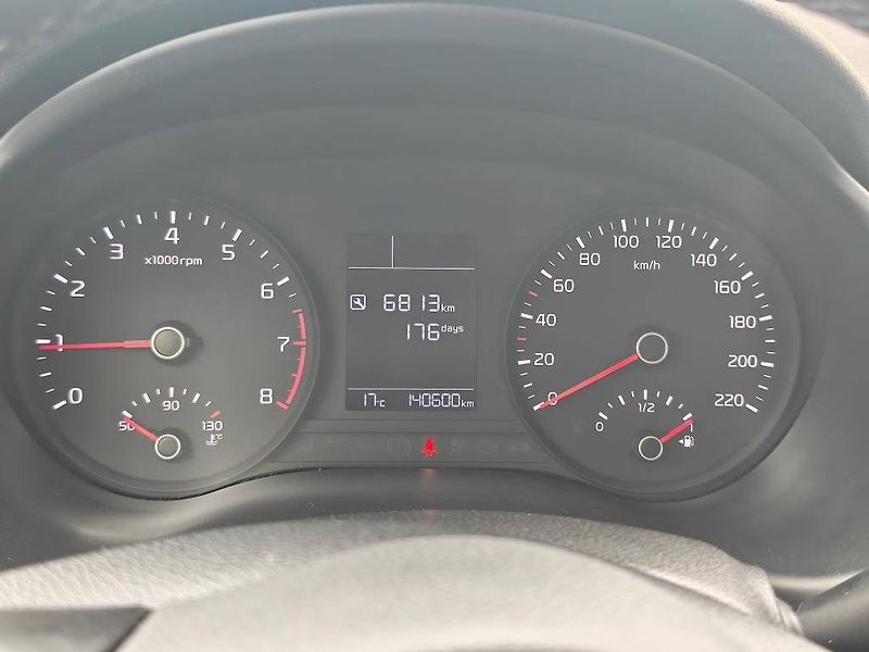 Kia Rio Comfort 1,25 CVVT - fotka 12 z 22