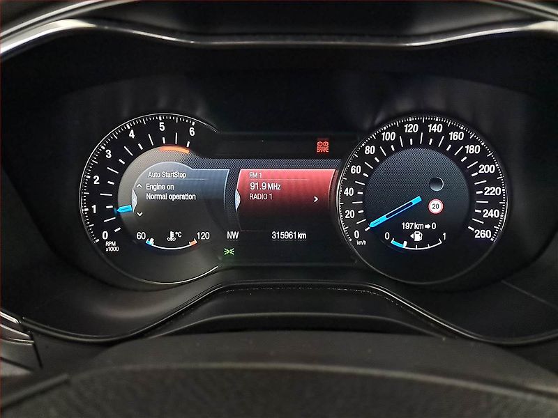 Ford Mondeo (2015) 2.0 TDCI, Navi, Tempomat - fotka 11 z 18