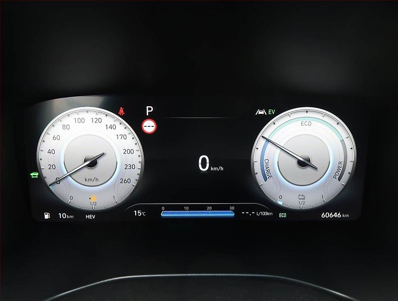 Hyundai Santa Fe (2023) Plug-in Hybrid - fotka 11 z 24