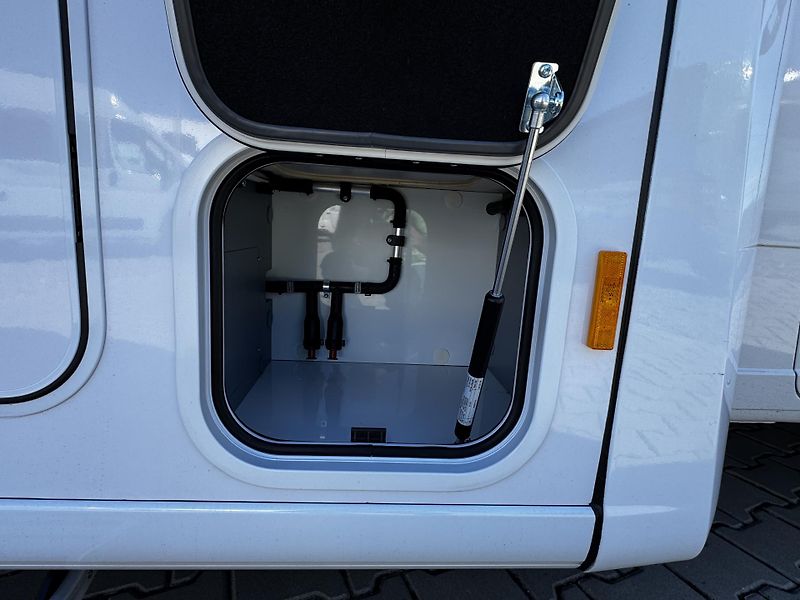 Frankia (2026) Noctra 7.6L Fiat 2,2l/180HP - fotka 9 z 73