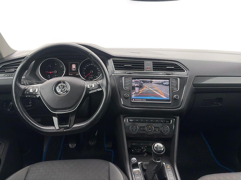 Volkswagen Tiguan 2,0 TDI 6G SCR - fotka 6 z 24