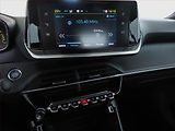 Peugeot 2008 (2023) Active 50 kWh, SoH 100% - náhled 12