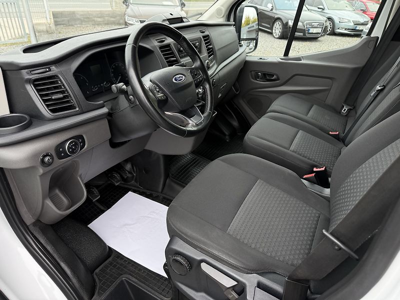Ford Transit 2.0 EcoBlue mHEV 96kW L3H2  - fotka 9 z 17
