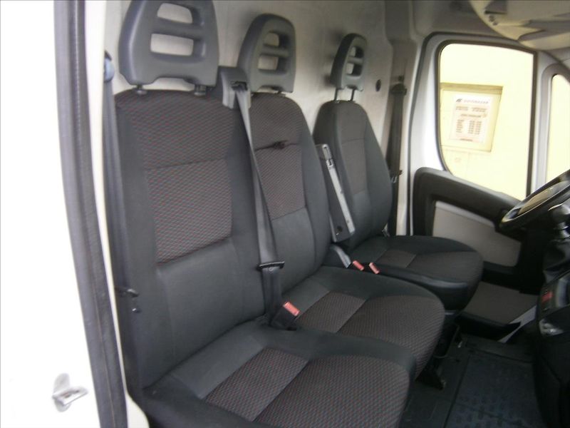 Peugeot Boxer 2,2 HDI L3H2 KLIMA - fotka 10 z 15