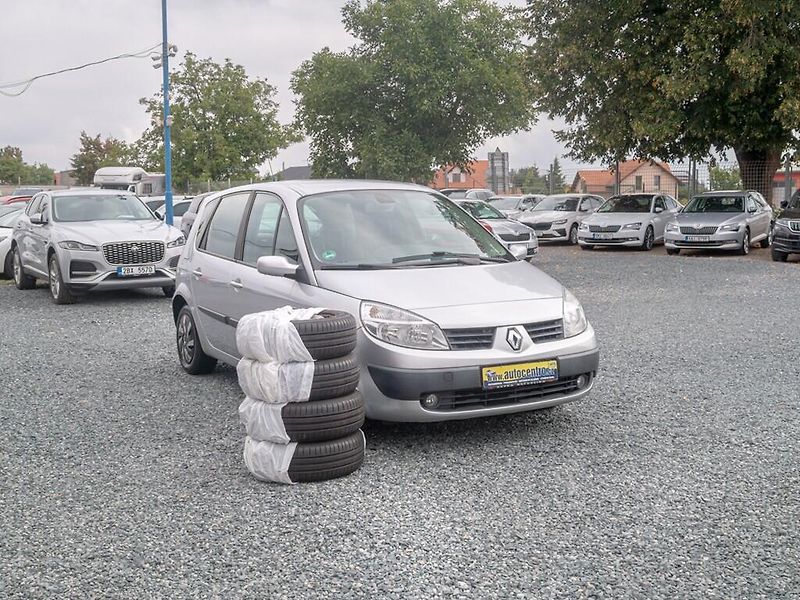 Renault Scénic (2006) 1.6i 16V 82KW – 2x KOLA - fotka 3 z 32