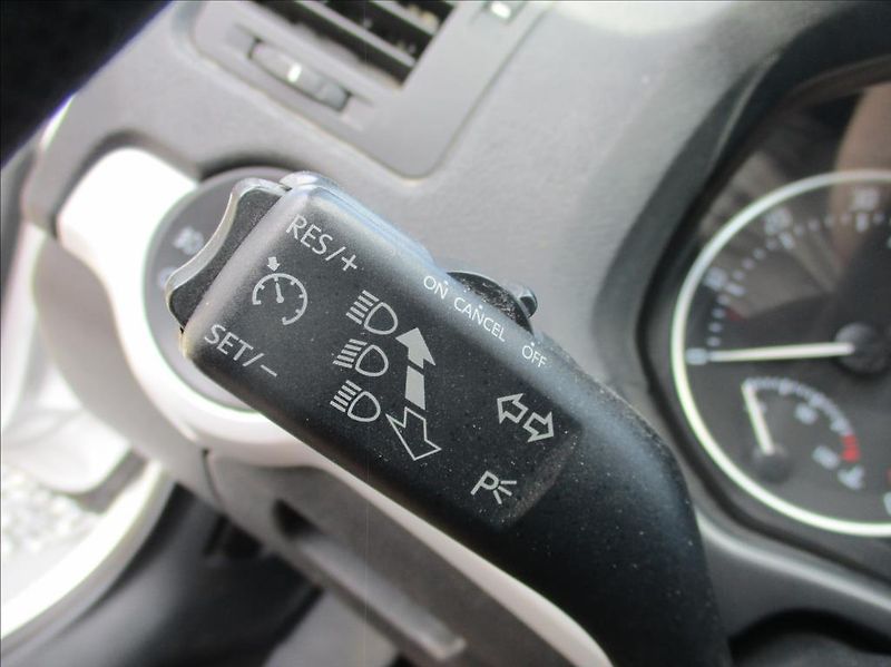 Škoda Octavia 1,4 i, klima,serv.kniha, - fotka 14 z 30