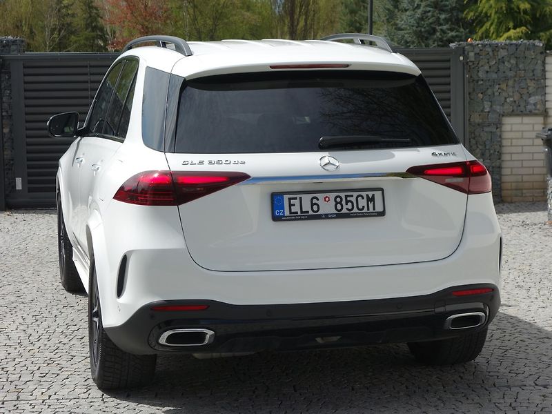 Mercedes-Benz GLE (2024) 350de*4M*HYBRID*AMG*REZERVACE! - fotka 6 z 50