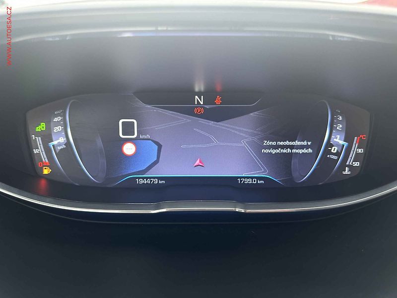 Peugeot 3008 (2017) 2.0HDi, ČR, AT, LED, navi - fotka 17 z 17