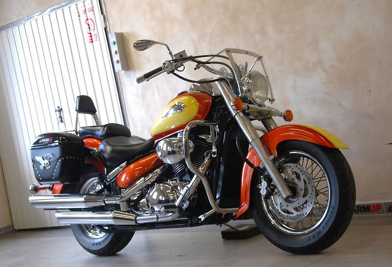 Suzuki VL 800 Intruder Volusia (2003) VÝPRODEJ, hezký s - fotka 3 z 20