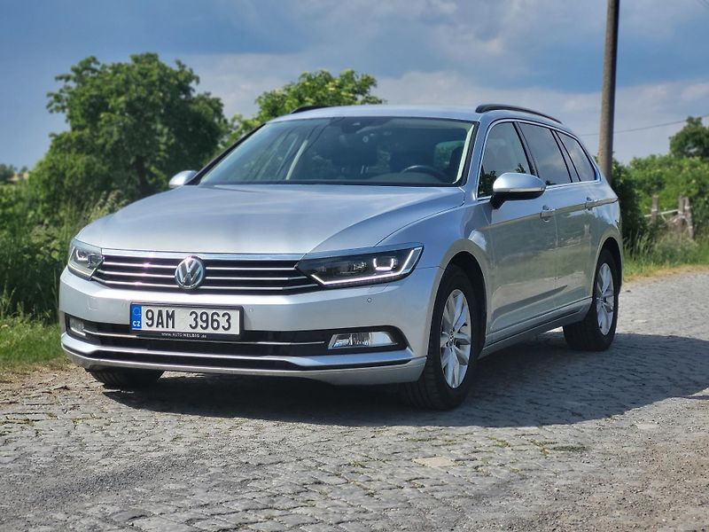 Volkswagen Passat Variant (2018) 2.0 /110kW - fotka 1 z 17